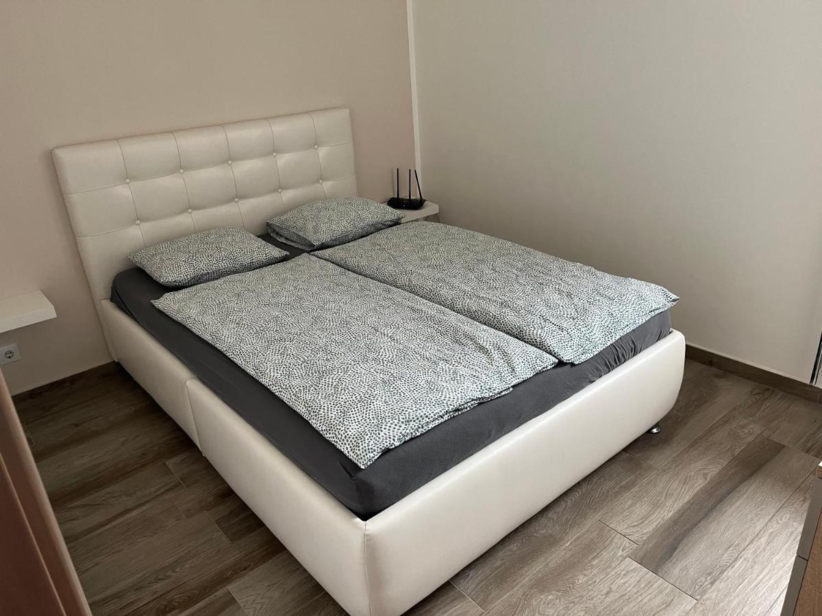 Rajczi Apartman Mohács Extérieur photo