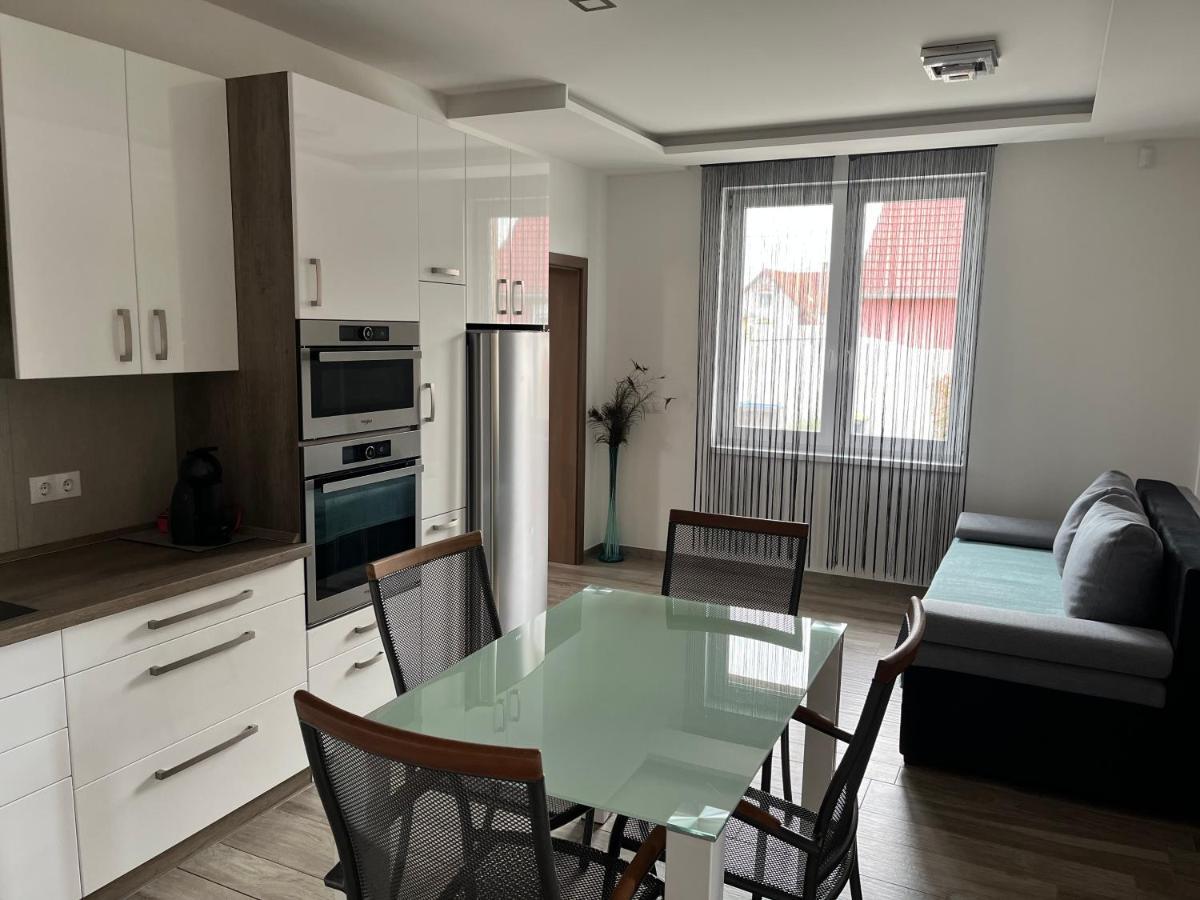 Rajczi Apartman Mohács Extérieur photo