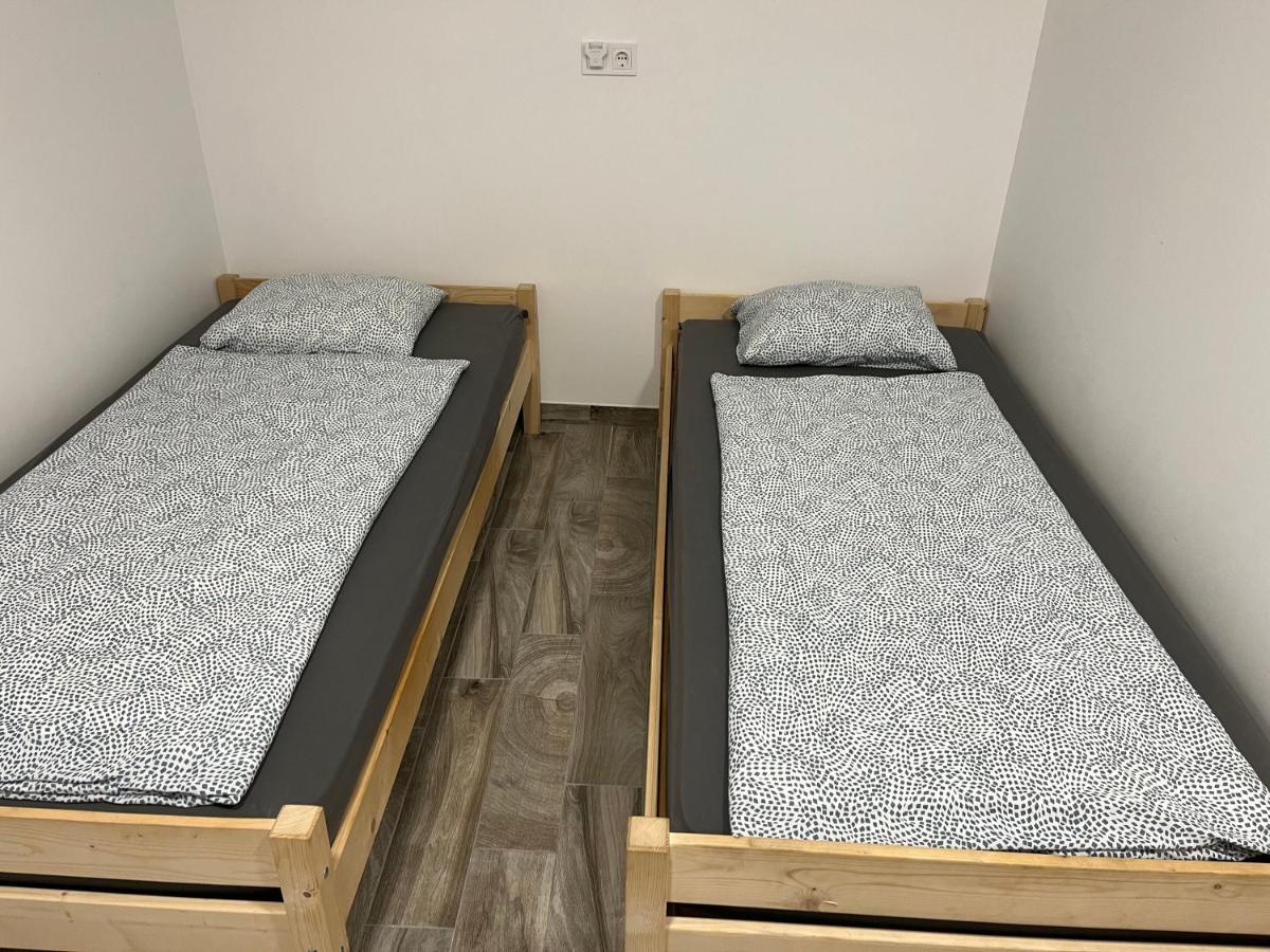 Rajczi Apartman Mohács Extérieur photo