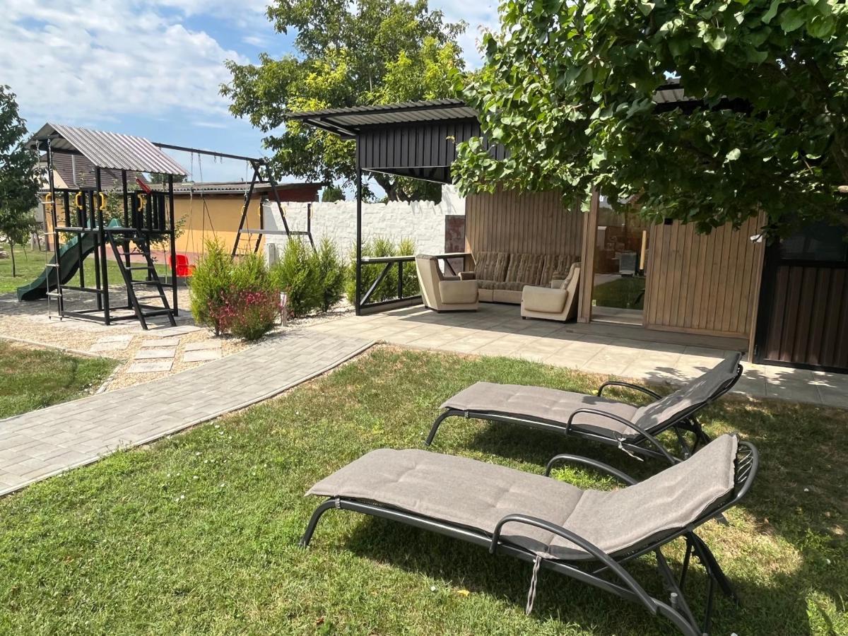 Rajczi Apartman Mohács Extérieur photo
